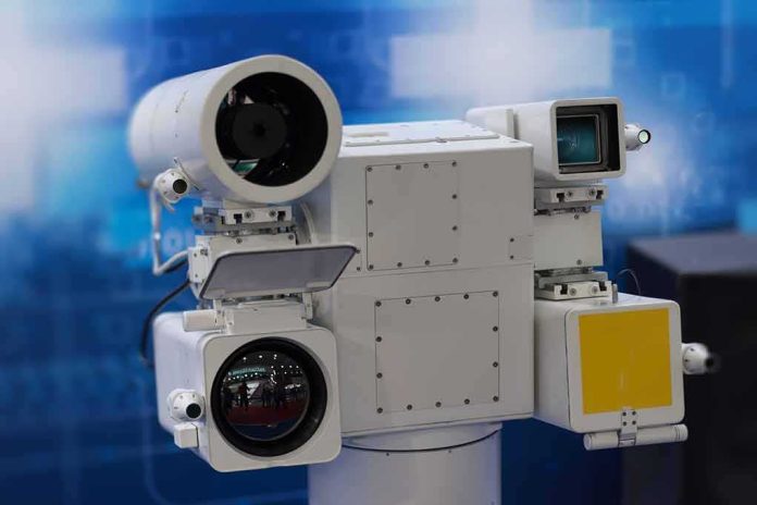 shutterstock_1165601590 Multi-sensor surveillance turret with cameras and optics