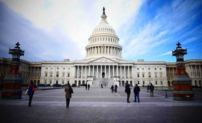 shutterstock_589919459 United States Capitol building with visitors on the plaza